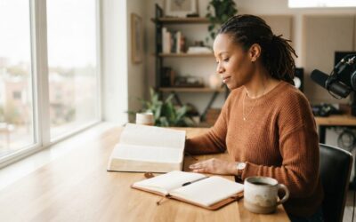 Short Scriptural Devotions: A Simple Guide to Meaningful Daily Reflection